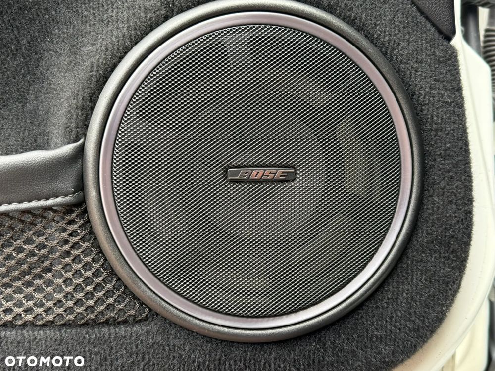 Nissan GT-R Black Edition - 11