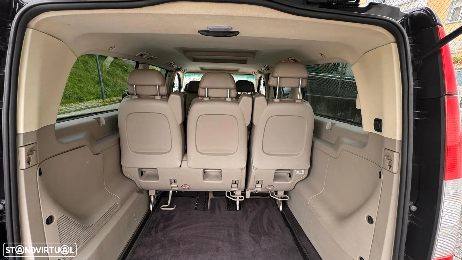 Mercedes-Benz Viano - 6