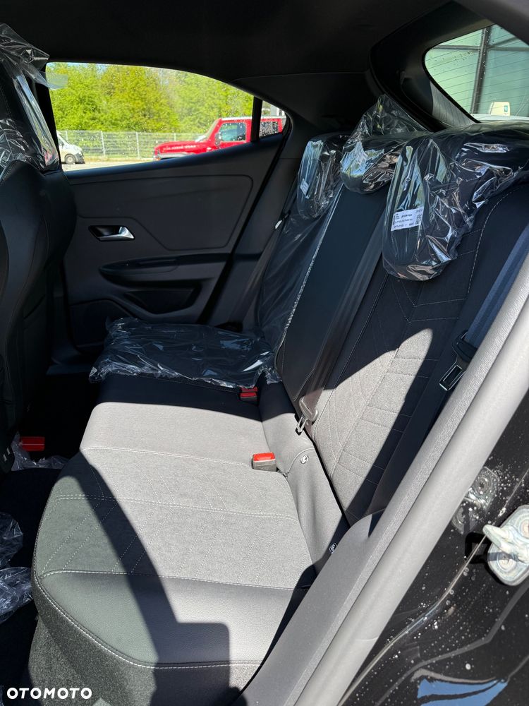 Opel Mokka 1.2 T mHEV GS S&S eDTC6 - 14