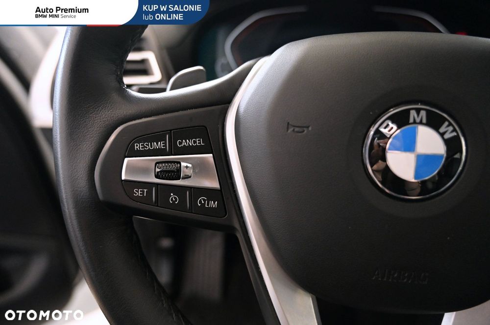 BMW X3 xDrive20i Advantage - 11