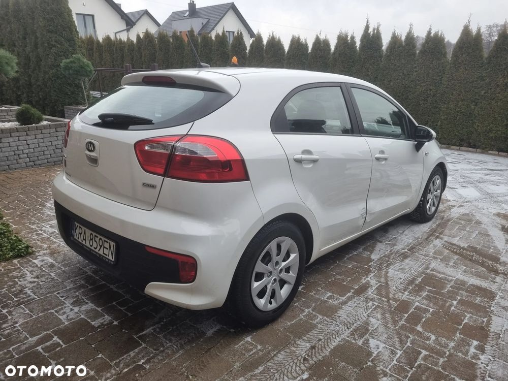 Kia Rio 1.4 crdi M - 4