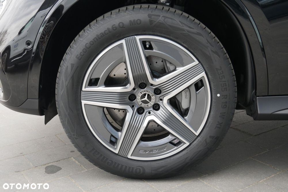 Mercedes-Benz GLC - 25