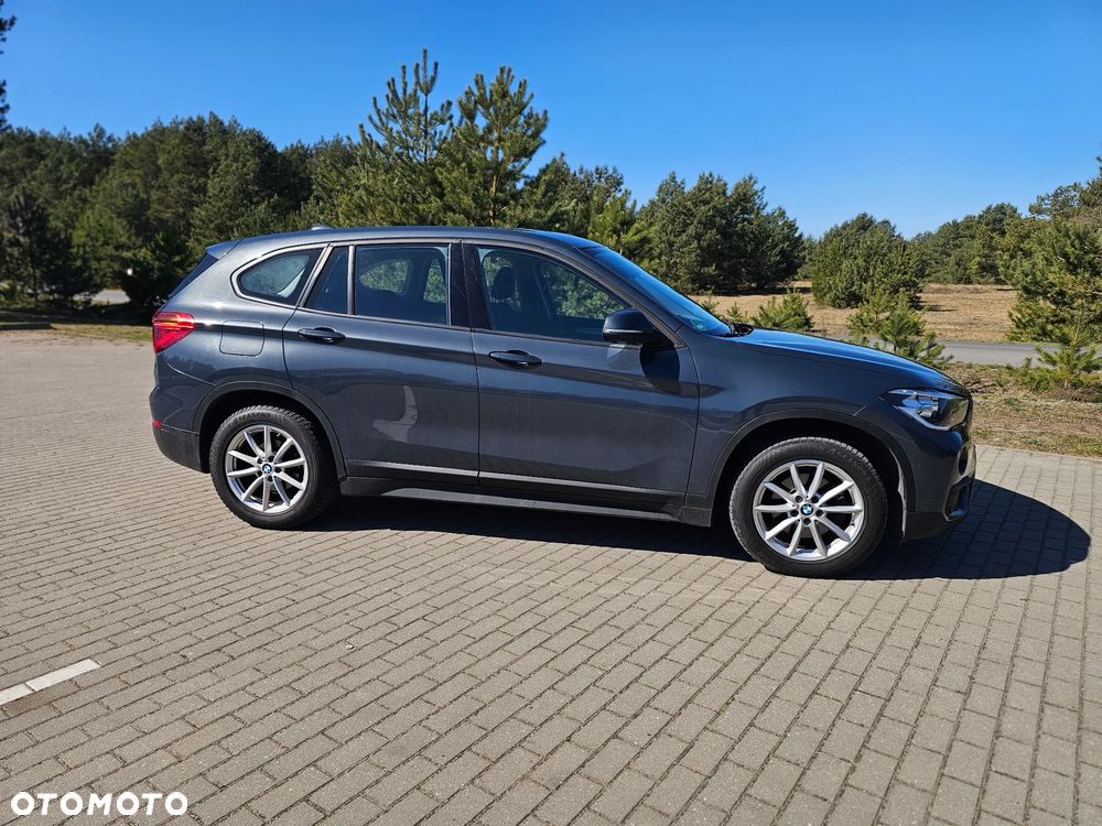 BMW X1 sDrive18d Sport Line sport - 2