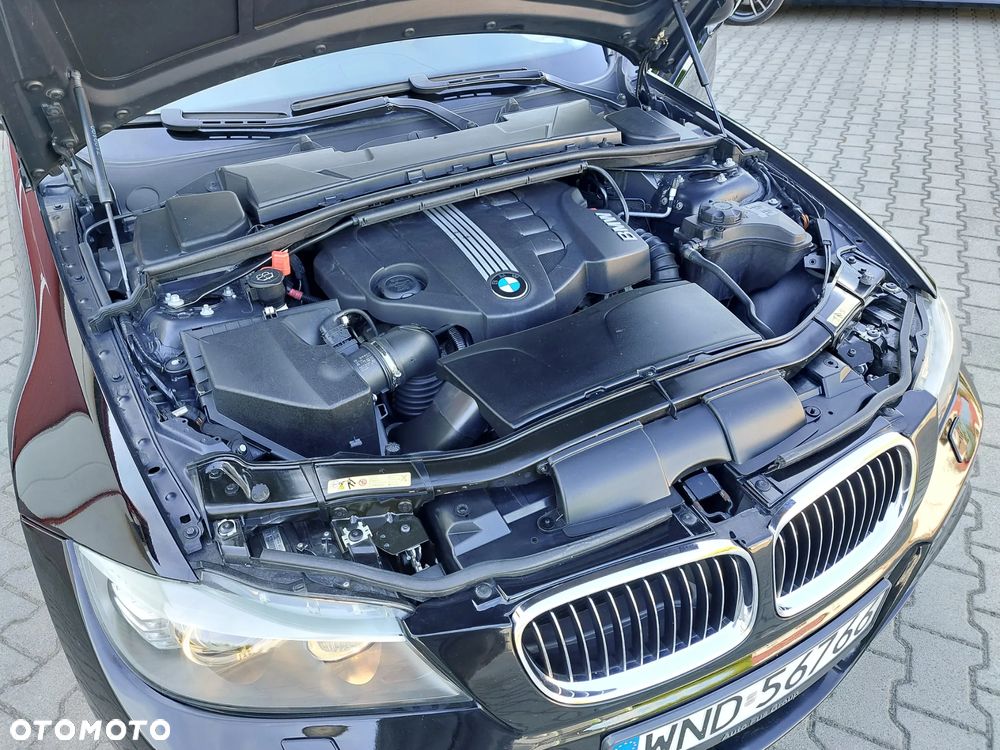 BMW Seria 3 320d - 26