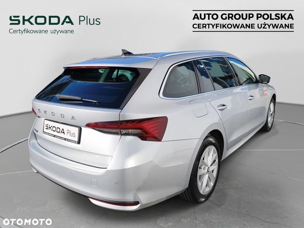 Skoda Octavia 2.0 TDI Selection DSG - 16