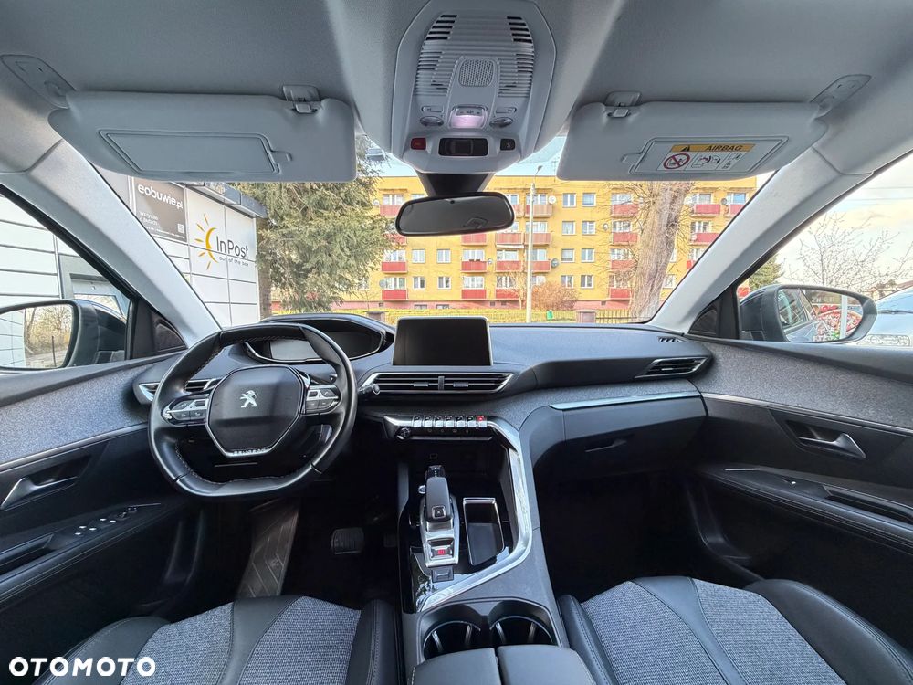 Peugeot 3008 1.2 PureTech Allure S&S EAT8 - 31