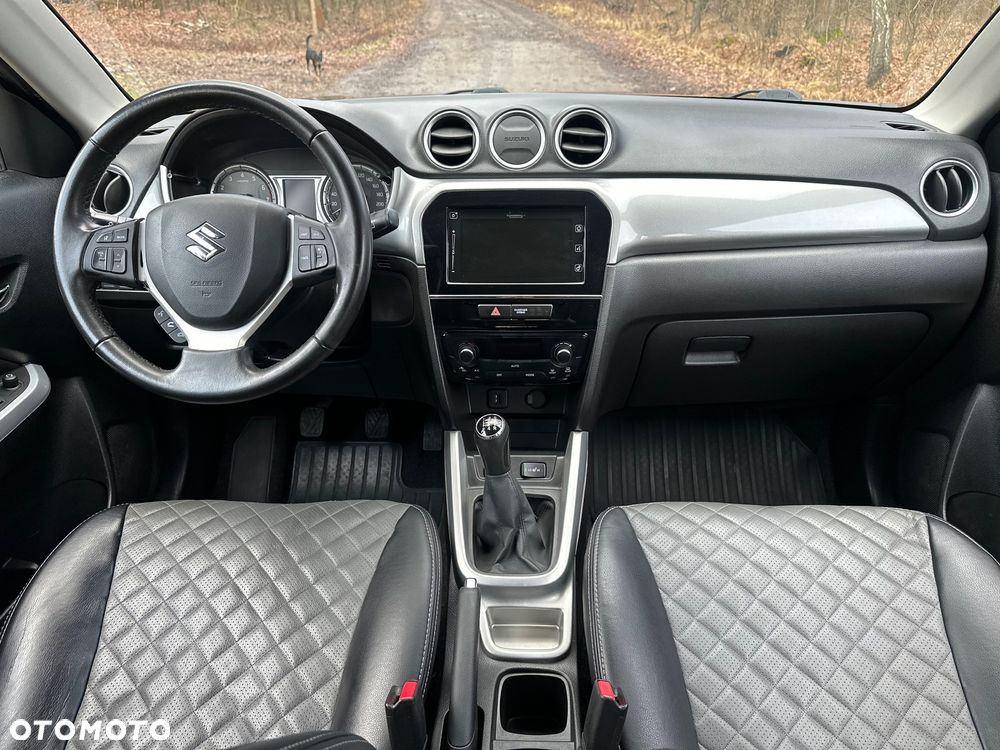 Suzuki Vitara 1.6 (4x2) Comfort+ - 11