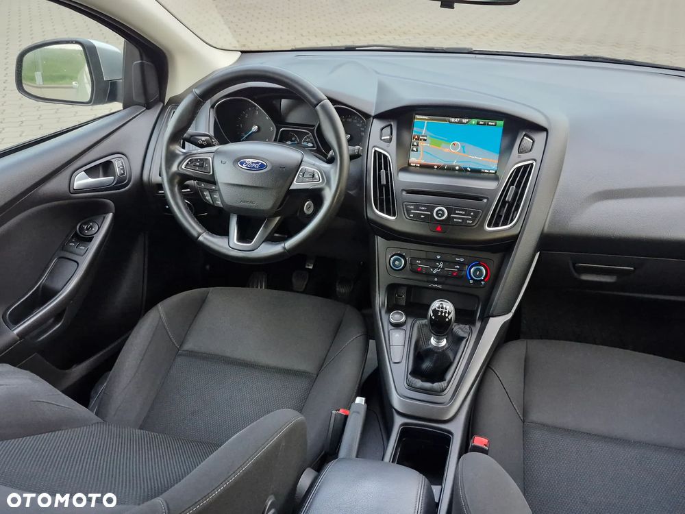 Ford Focus 1.5 TDCi SYNC Edition ASS - 20