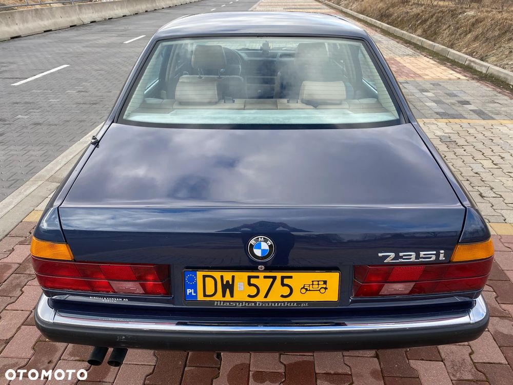 BMW Seria 7 - 11