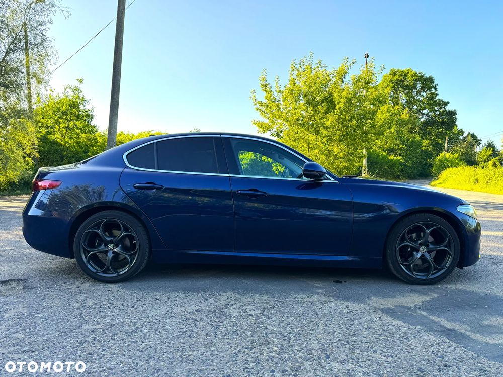 Alfa Romeo Giulia 2.0 Turbo Veloce - 6