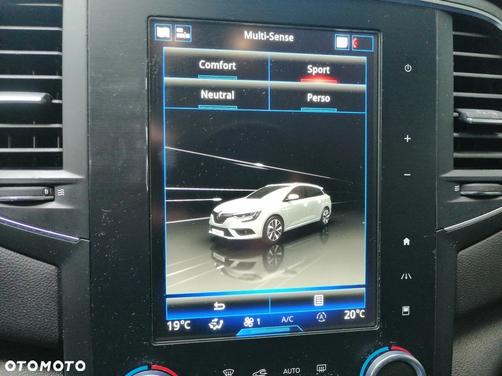 Renault Megane 1.6 TCe GT EDC - 24
