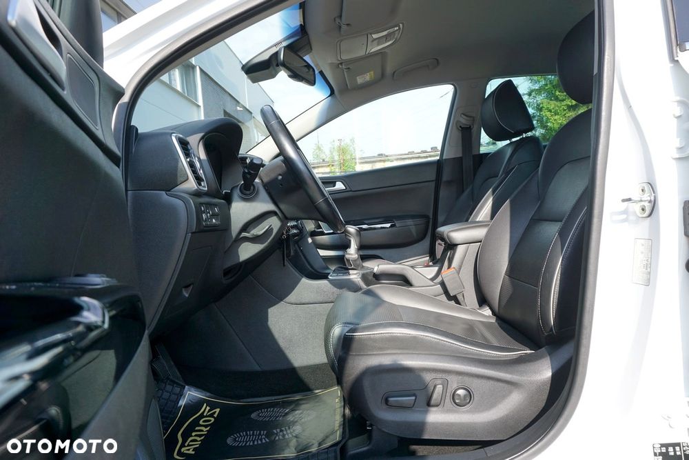 Kia Sportage 1.6 GDI 2WD Attract - 24