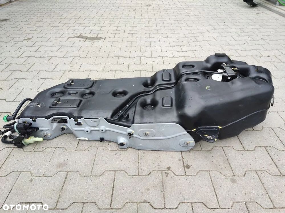 FORD EXPLORER 3.0 Phev od 2020r Zbiornik Bak Paliwa - 4