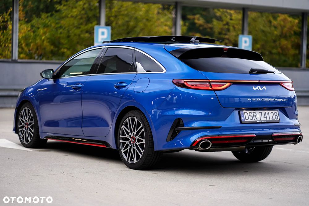 Kia ProCeed 1.6 T-GDI GT DCT - 5