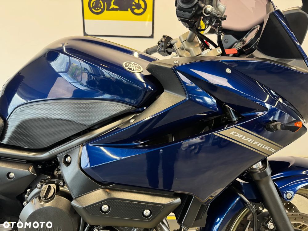 Yamaha XJ - 11