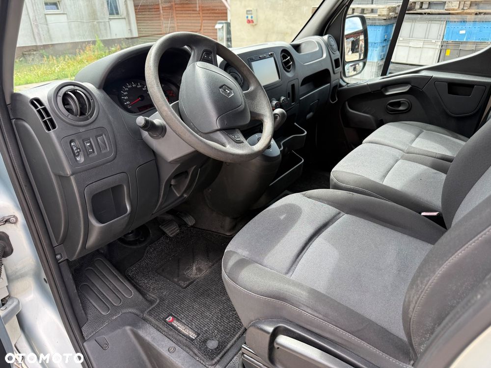 Renault Master - 17