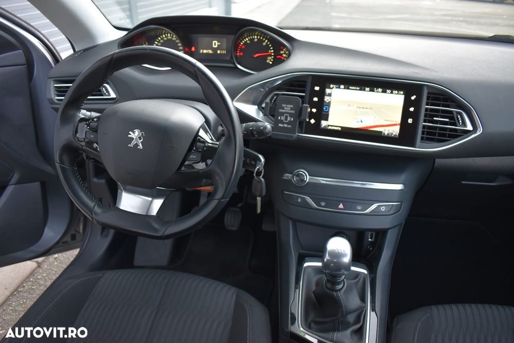 Peugeot 308 - 12