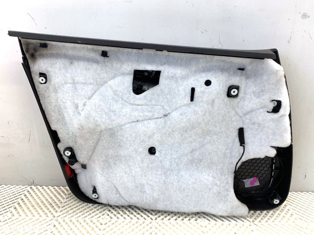 BOCZEK DRZWI PRAWY PRZÓD  AUDI A3 (8P1) 2003 - 2013 2.0 TFSI quattro 147 kW [200 KM] benzyna 2004 - - 4