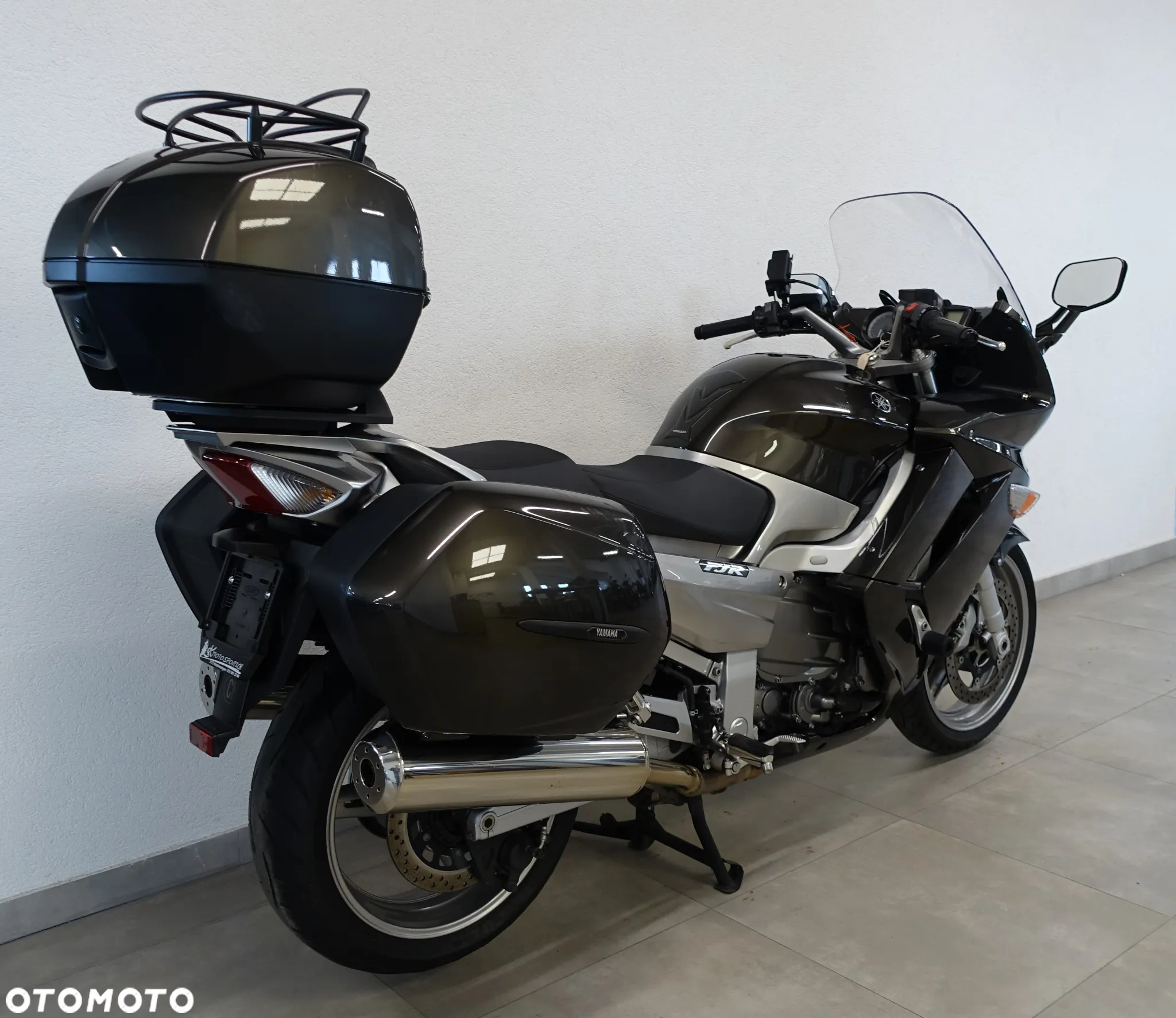 Yamaha FJR - 7