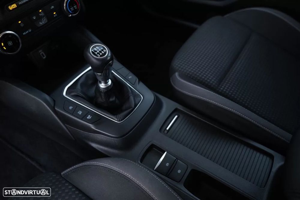 Ford Focus - 9