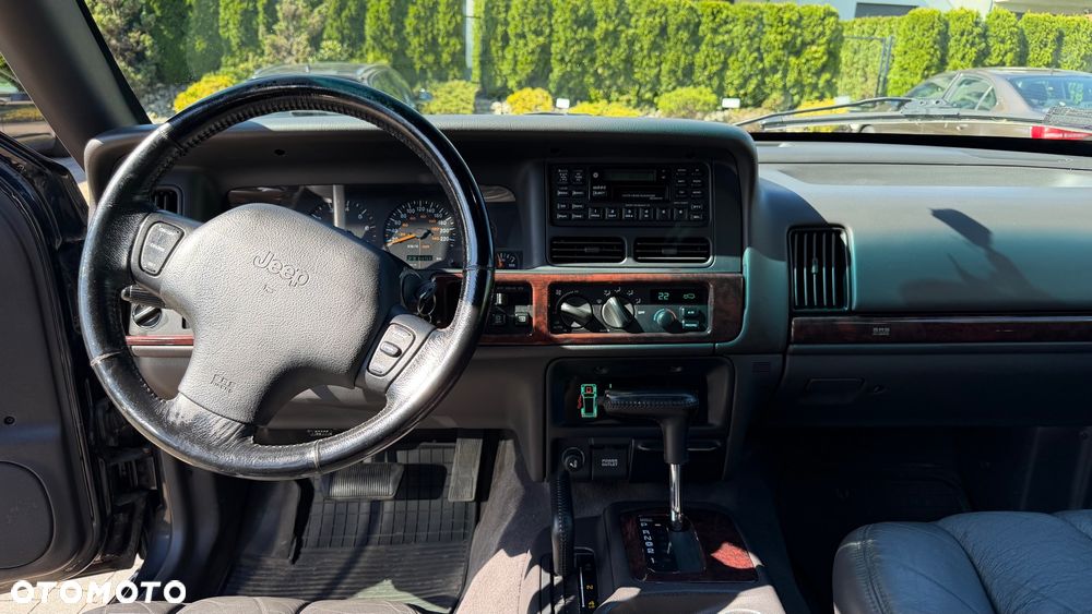 Jeep Grand Cherokee ver-5-9-limited - 8