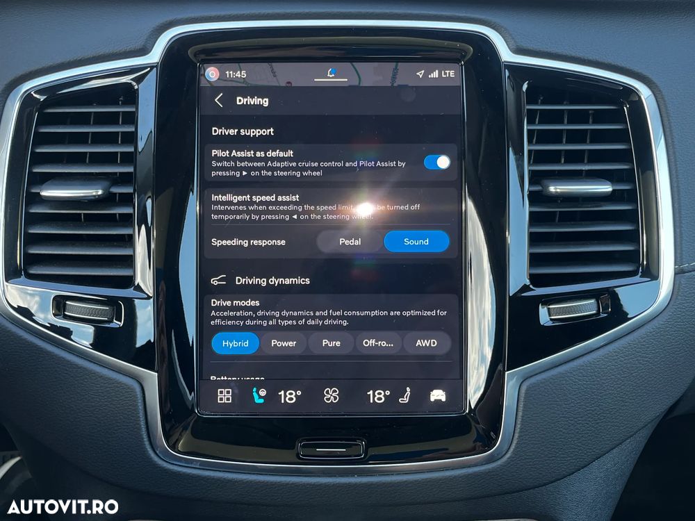 Volvo XC 90 - 30