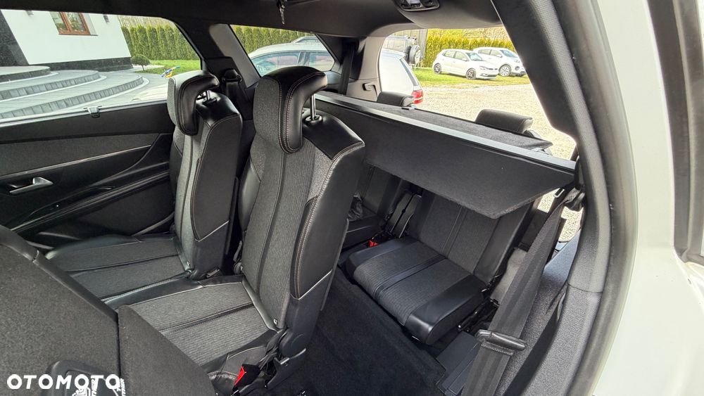 Peugeot 5008 1.6 BlueHDi Style 7os - 34