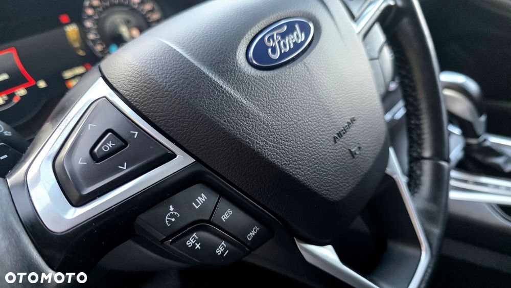Ford S-Max 2.0 TDCi 4WD Titanium PowerShift - 19