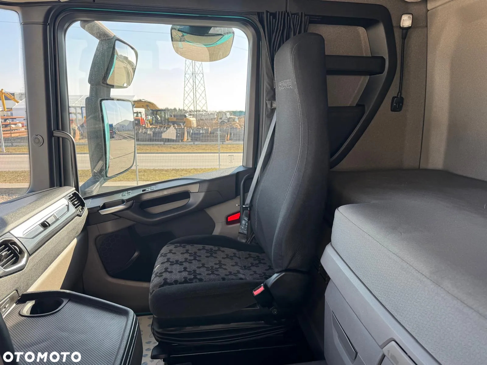 Scania R450/ MEGA Lowdeck/ KLIMA STACJONARNA/ ZŁOTY KONTRAKT/ NOWE OPONY - 20
