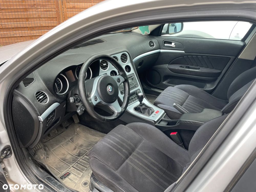 Alfa Romeo 159 1.9JTDM Distinctive - 8