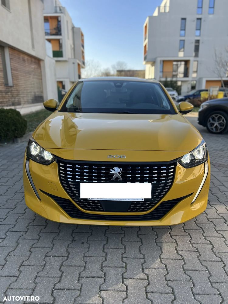 Peugeot 208 1.2 L PureTech STT EAT8 Allure Pack - 5