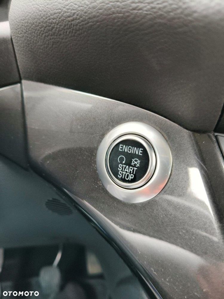 Ford C-MAX 1.5 EcoBoost Titanium ASS - 23