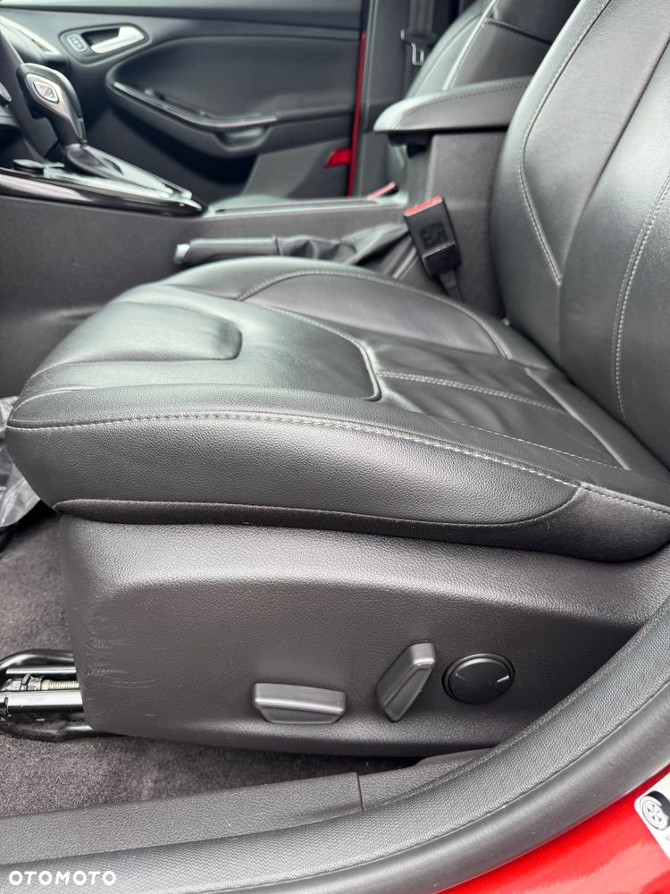 Ford Focus - 23