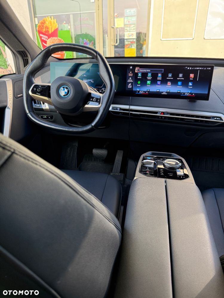 BMW iX xDrive40 76.6kWh - 4
