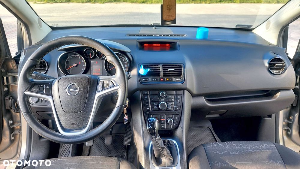 Opel Meriva - 4