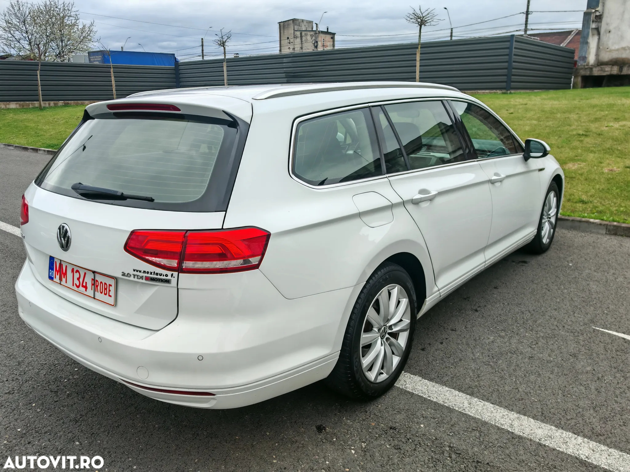 Volkswagen Passat Variant 2.0 TDI 4Motion Comfortline - 4