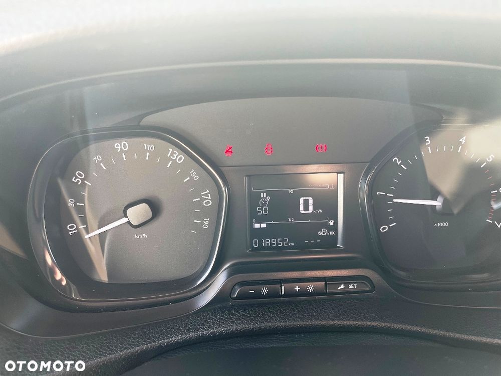 Citroën Jumpy 2.0 hdi - 11