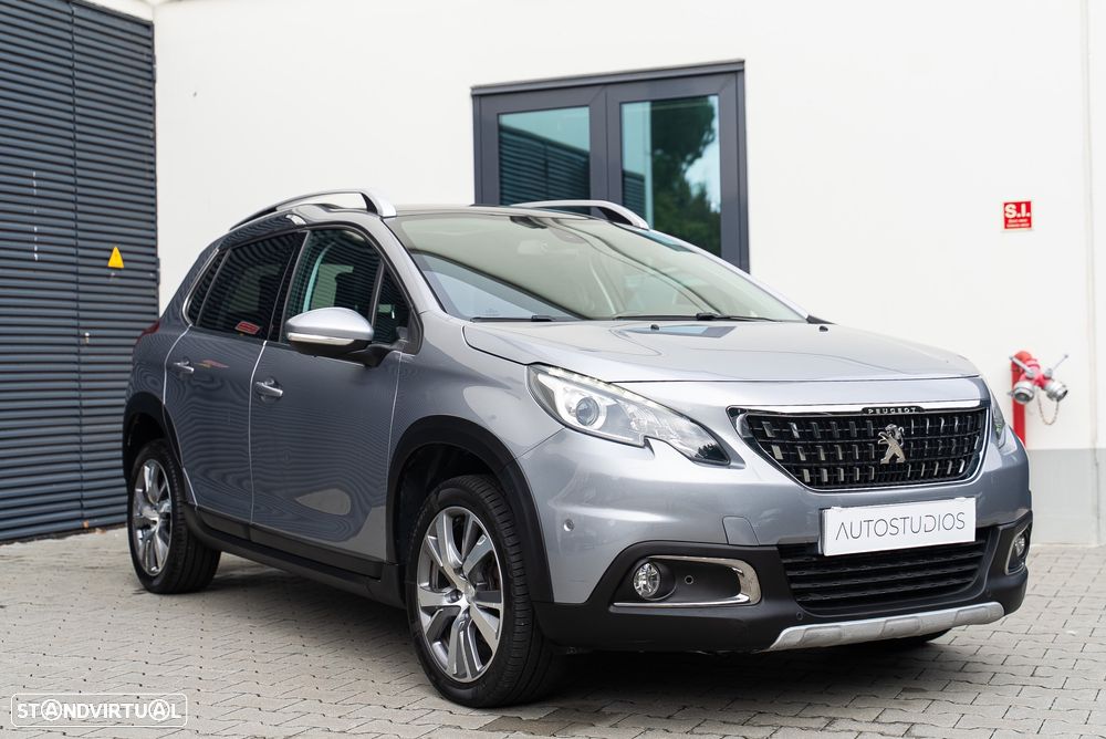 Peugeot 2008 1.2 PureTech Allure EAT6 - 3