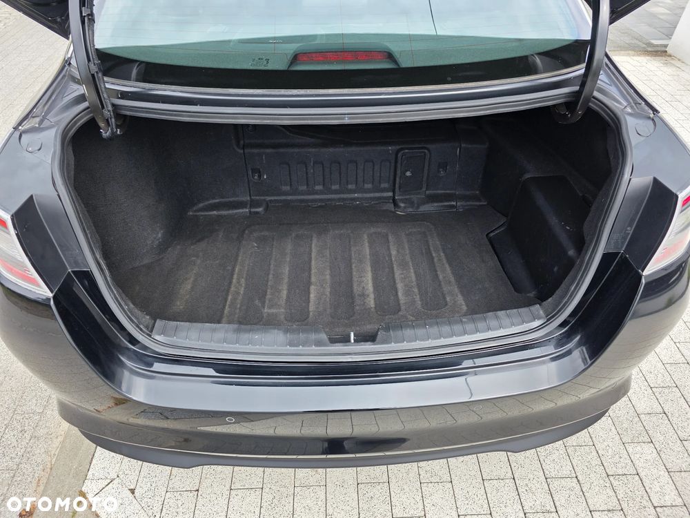 Kia Optima 2.0 CVVT Spirit - 33