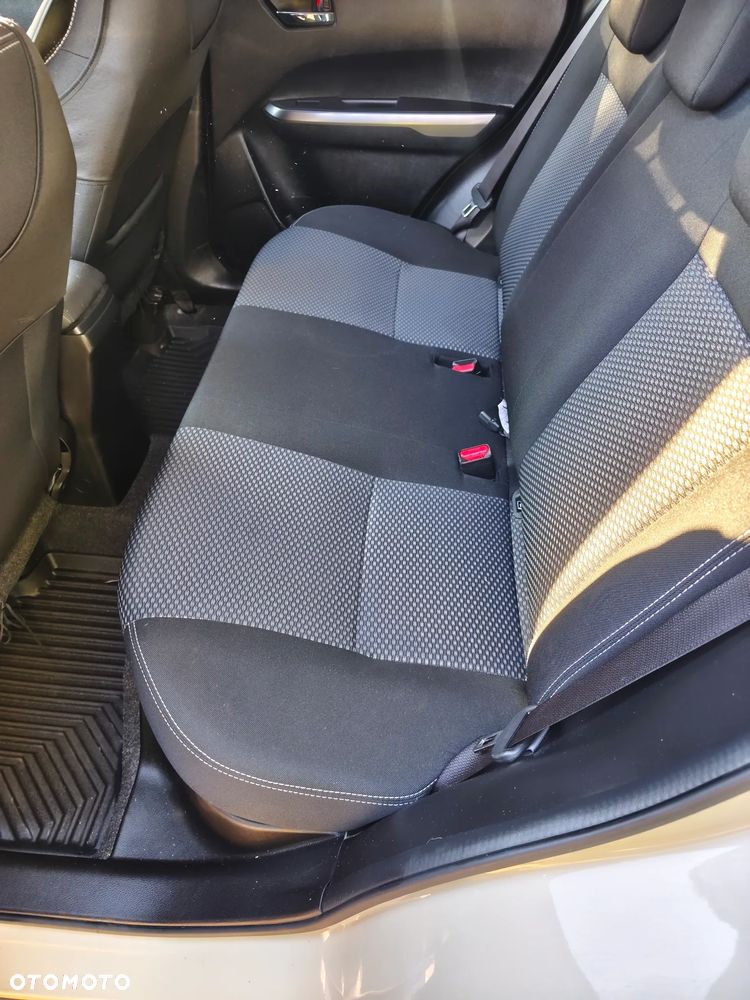 Suzuki Vitara 1.4 Boosterjet SHVS Premium 2WD - 8