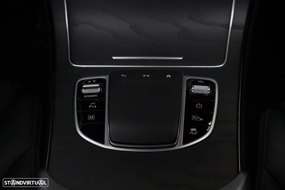 Mercedes-Benz GLC 300 de 4Matic - 29