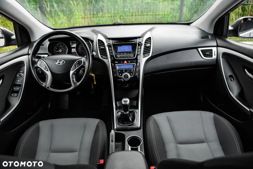 Hyundai i30 blue 1.6 GDI Style - 30
