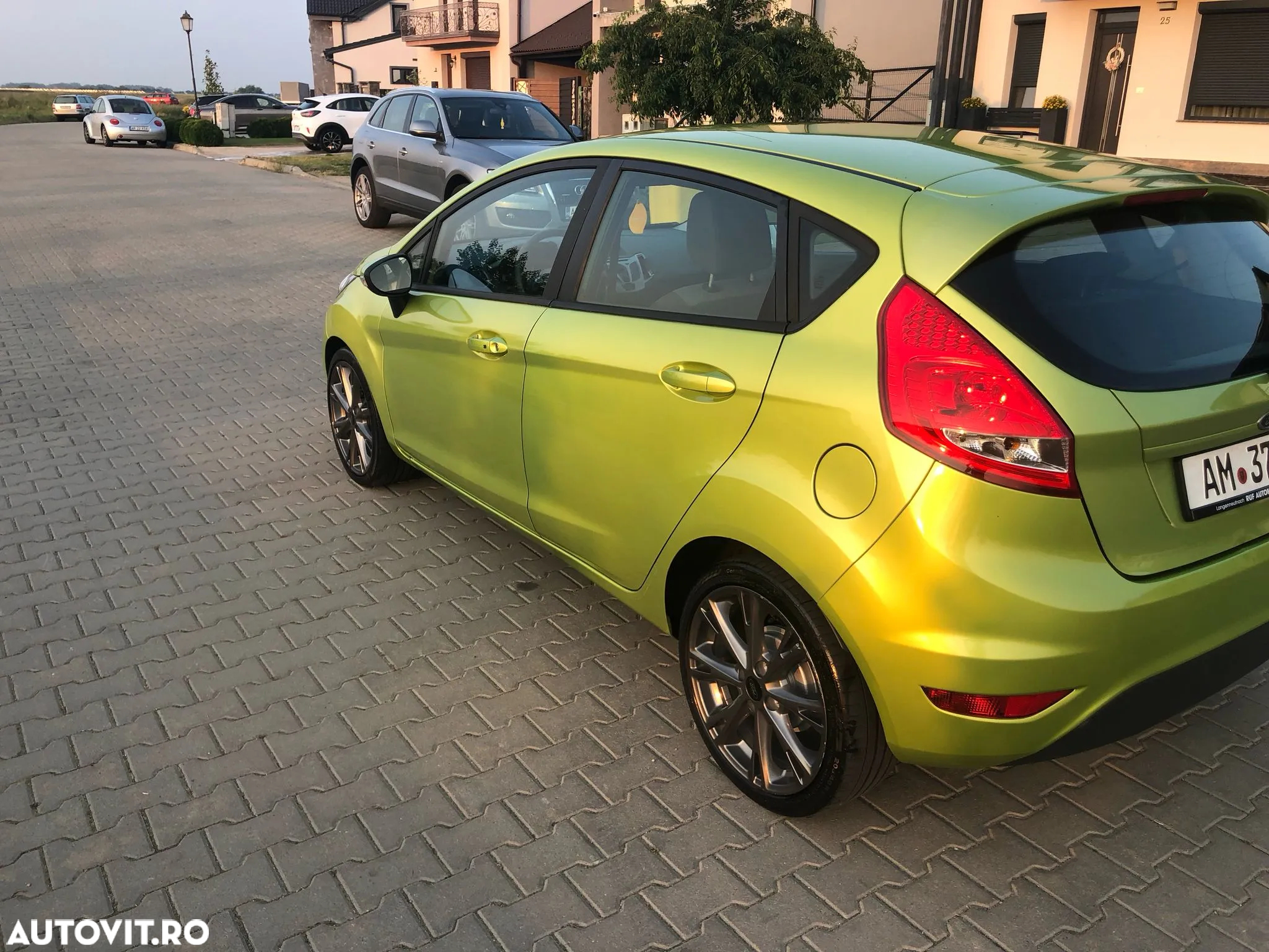 Ford Fiesta 1.25i Trend - 13