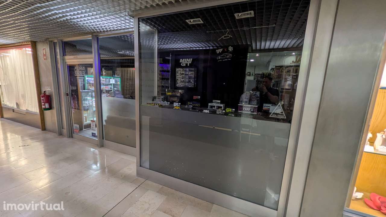 Oportunidade investimento! loja remodelada, 25m2 shopping town - Grande imagem: 2/4