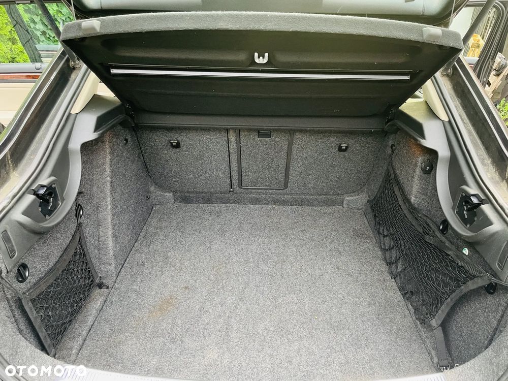 Skoda Superb 2.0 TDI Ambition - 12