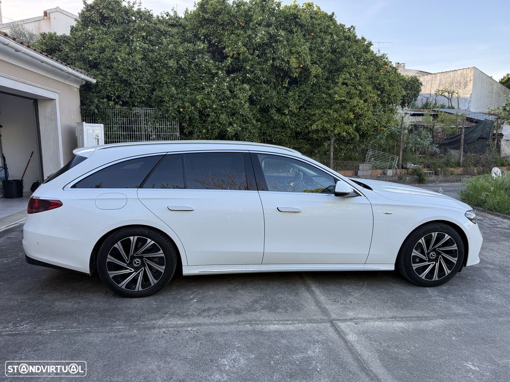 Mercedes-Benz E 300 - 5