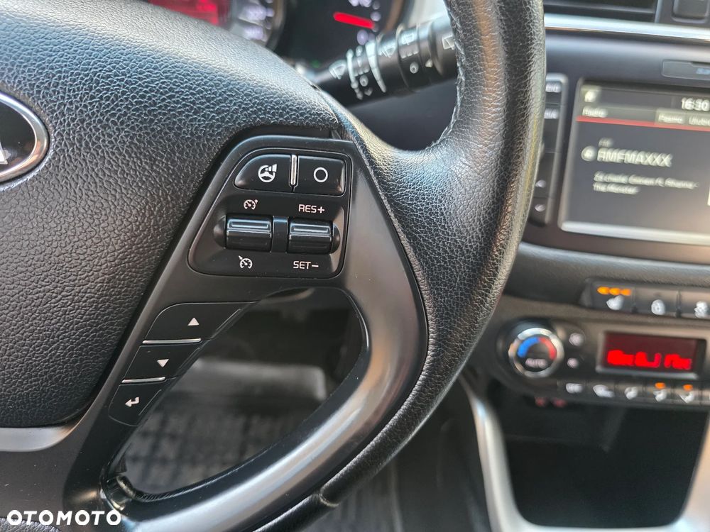 Kia Ceed 1.4 L Business Line - 27