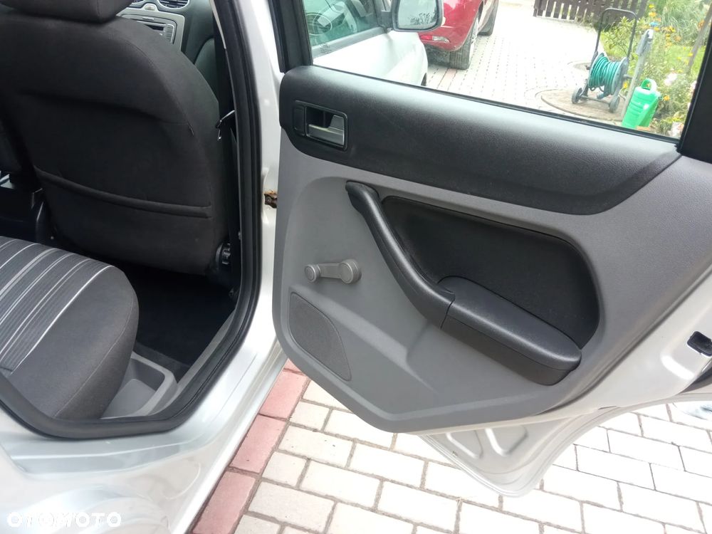 Ford Focus 1.6 TDCi Ambiente - 8