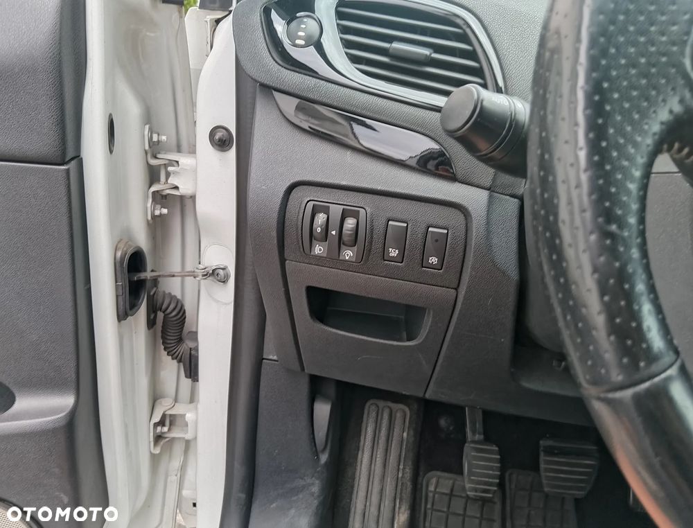 Renault Scenic 1.6 dCi Energy Bose Edition - 9