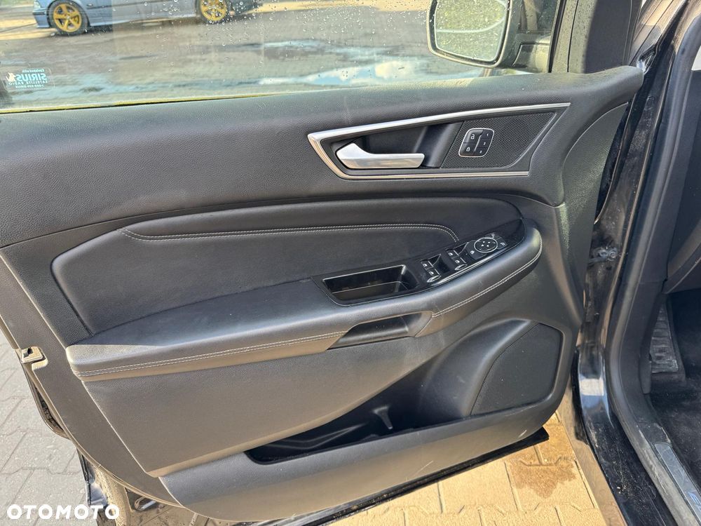Ford Edge - 9